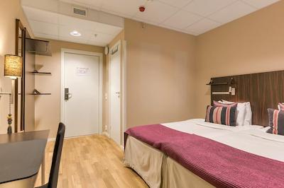 هتل فیریسلوند