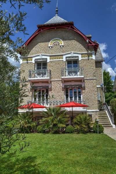 هتل ویلا کاپ دیل