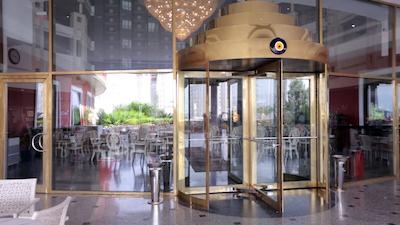 دلفین پالاس هتل