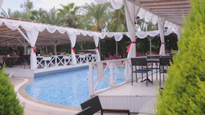 دلفین پالاس هتل