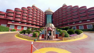 دلفین پالاس هتل