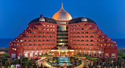 دلفین پالاس هتل