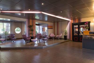 د اُریجینالز سیتی هتل ل رلیز داوبان