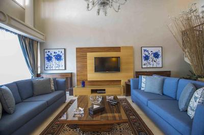 لاهیا سویتز