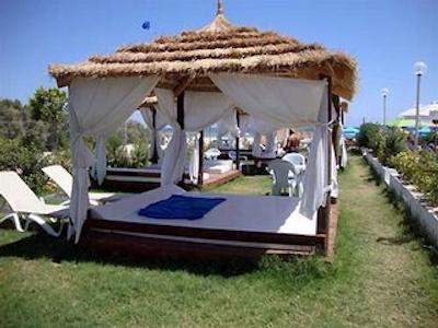 ل مناکو هتل اند دالاسو