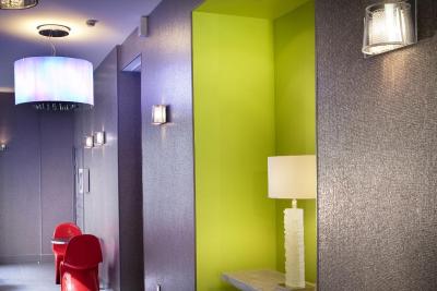 ل پتیت پاریز