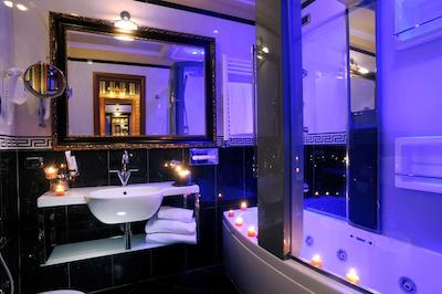 هتل مانفردی