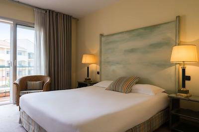 ل ماز دز ارکادز