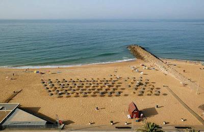 دم جس بیچ هتل