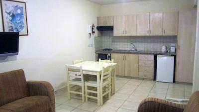 سناتر هتل اپارتمنتز