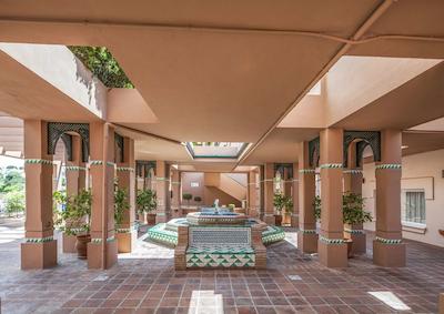 لز امیگوز بیچ کلوب