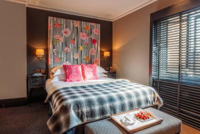 11 کادگان گاردنز