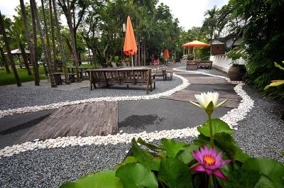 پاراگون این