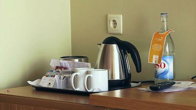 فور ویوز اُسیز