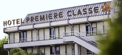 هتل پرمیر کلاس کارکاسن