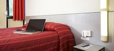 هتل پرمیر کلاس کارکاسن