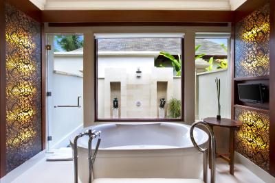 د لاگونا ا لوکسوری کالکشن ریزرت اند اسپا