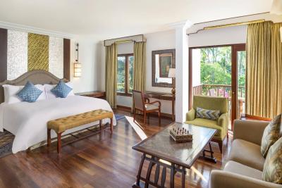 د لاگونا ا لوکسوری کالکشن ریزرت اند اسپا