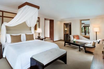 د لاگونا ا لوکسوری کالکشن ریزرت اند اسپا