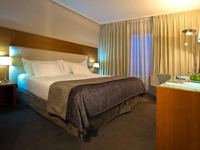 سیلکن امارا پلازا سان سباستین