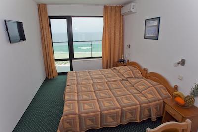 هتل اسلاویانسکی