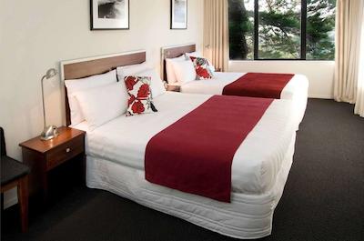 کوالیتی هتل پارنل