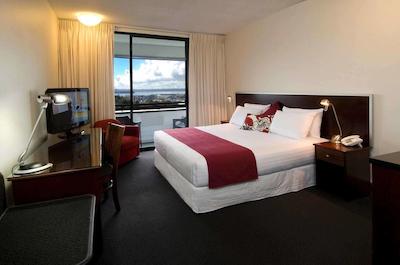 کوالیتی هتل پارنل