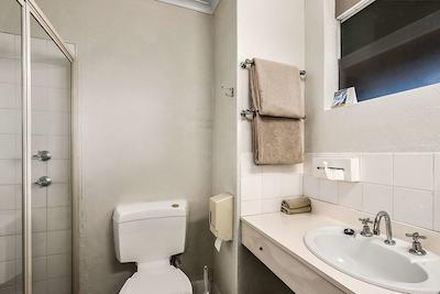 کمفرت این سیلور بیرچ متر این