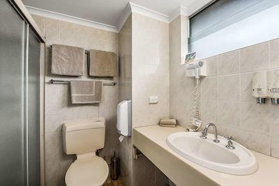 کمفرت این سیلور بیرچ متر این