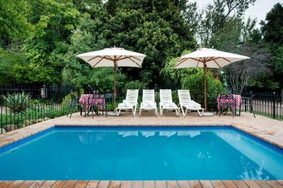 ریویربز گوست هوس