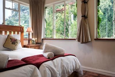 ریویربز گوست هوس