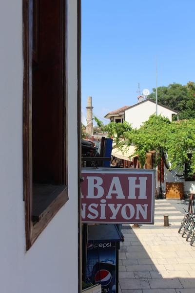 ساباه پانسیین