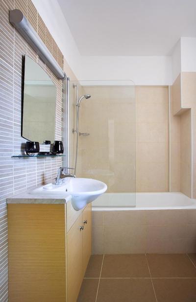 است نیکلاز الگانت رسیدنس