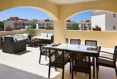 است نیکلاز الگانت رسیدنس