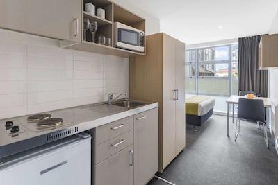 تترا والدرف سرویسد اپارتمنتز