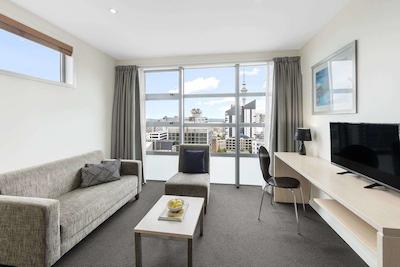 تترا والدرف سرویسد اپارتمنتز