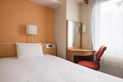 د ب اُچانمیزو