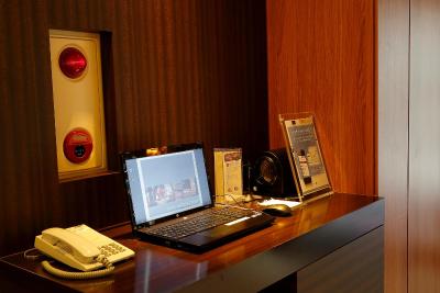 د ب اُچانمیزو