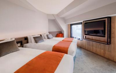 د ب اُچانمیزو