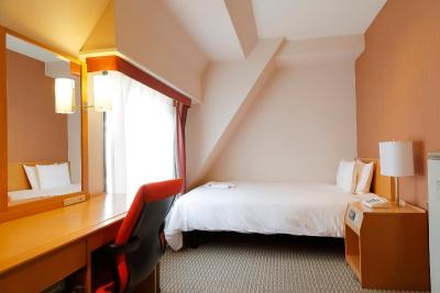 د ب اُچانمیزو