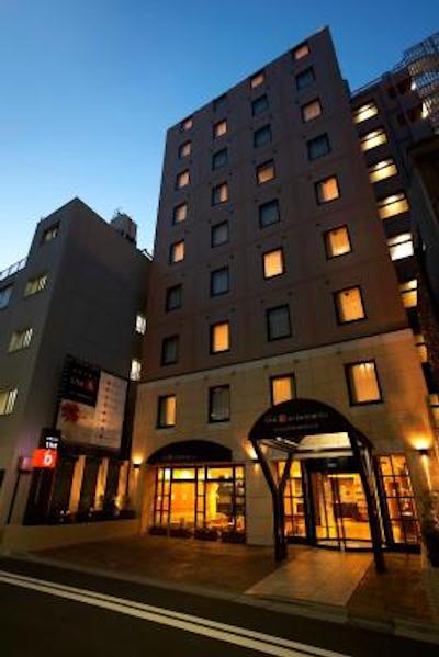 د ب اُچانمیزو