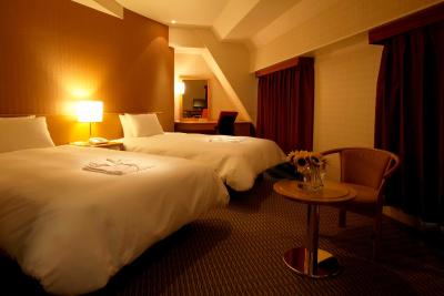 د ب اُچانمیزو