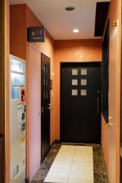 د ب اُچانمیزو