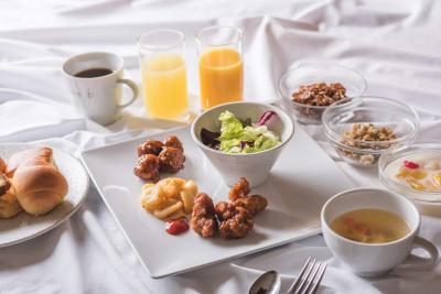 د ب اُچانمیزو