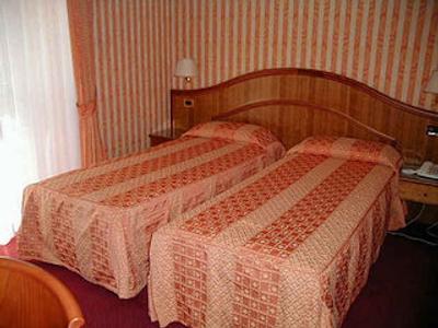 هتل اینویکتوز