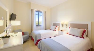 د رسیدنسز ات ویکتریا آلگارو