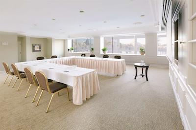 استامفرد پلازا بریسبان