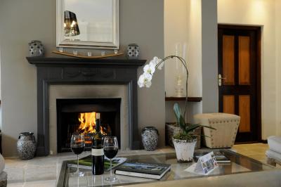 وجویو کونتری هوس اند اسپا