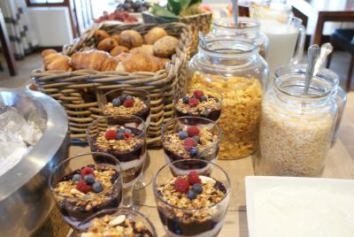 وجویو کونتری هوس اند اسپا