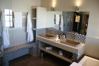 وجویو کونتری هوس اند اسپا